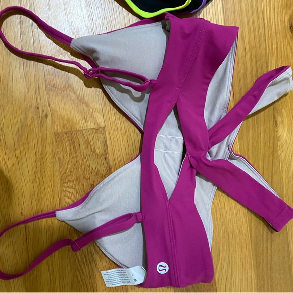 Lululemon size 8 bra top - Picture 2 of 3